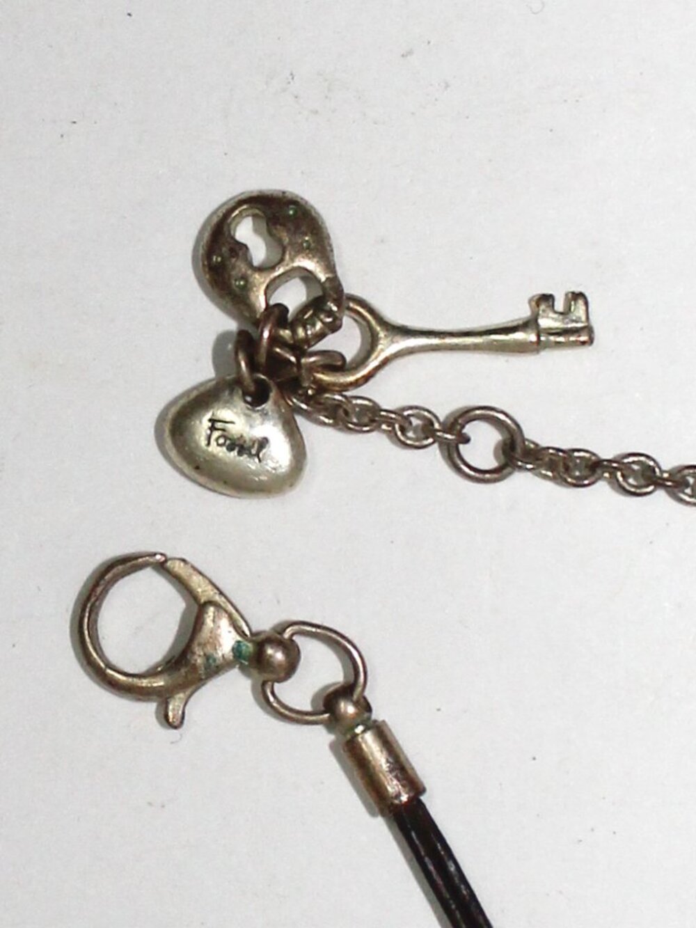 Women's Fossil Lobster Clasp Necklace